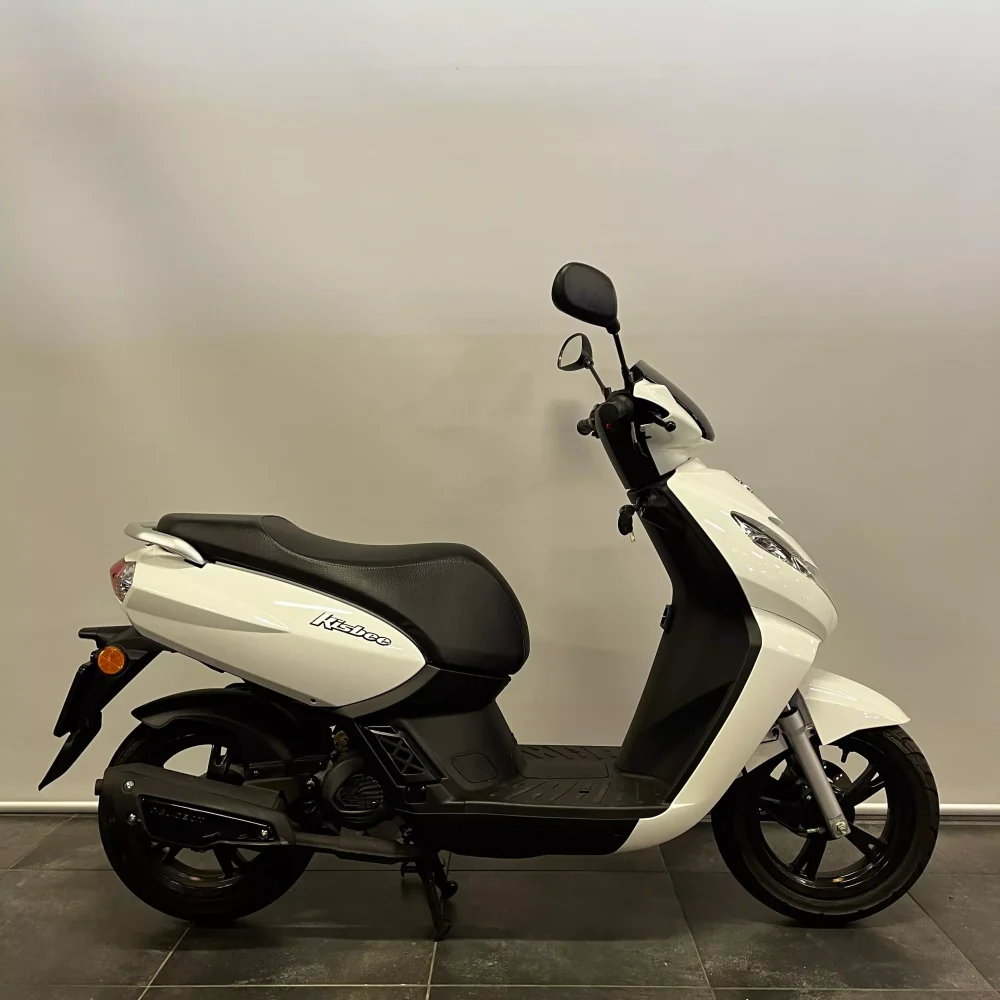 Alternative view of Peugeot Kisbee 25KM