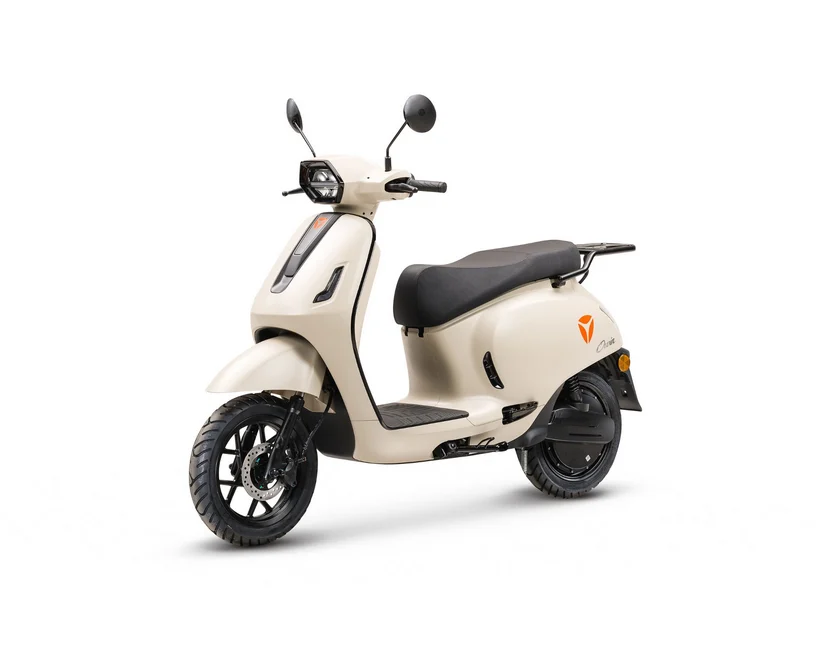 Yadea Owin elektrische retroscooter in desert zand grey
