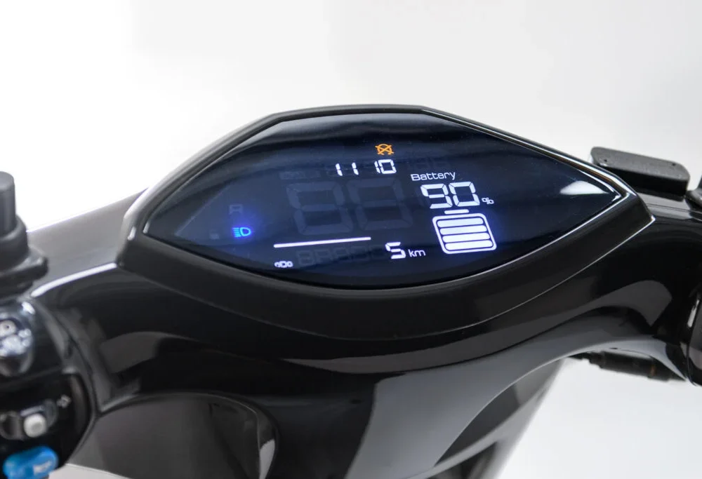 Alternative view of Kymco I-One-X 45KM