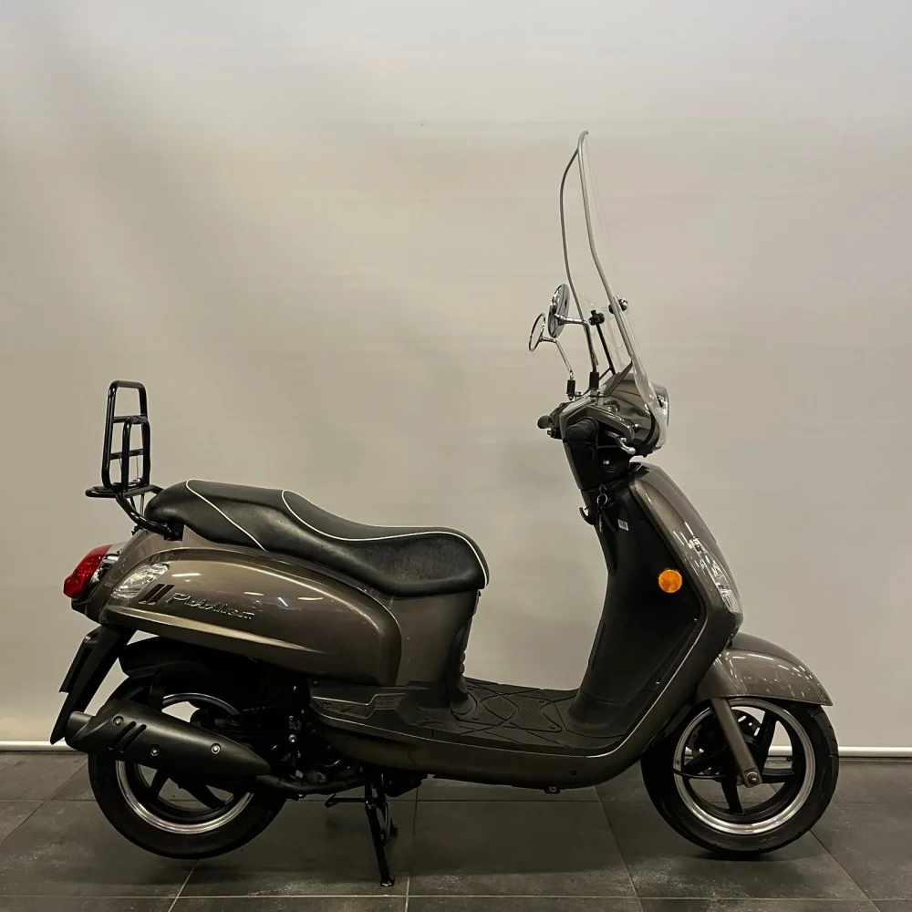 Alternative view of Sym Fiddle II 25KM