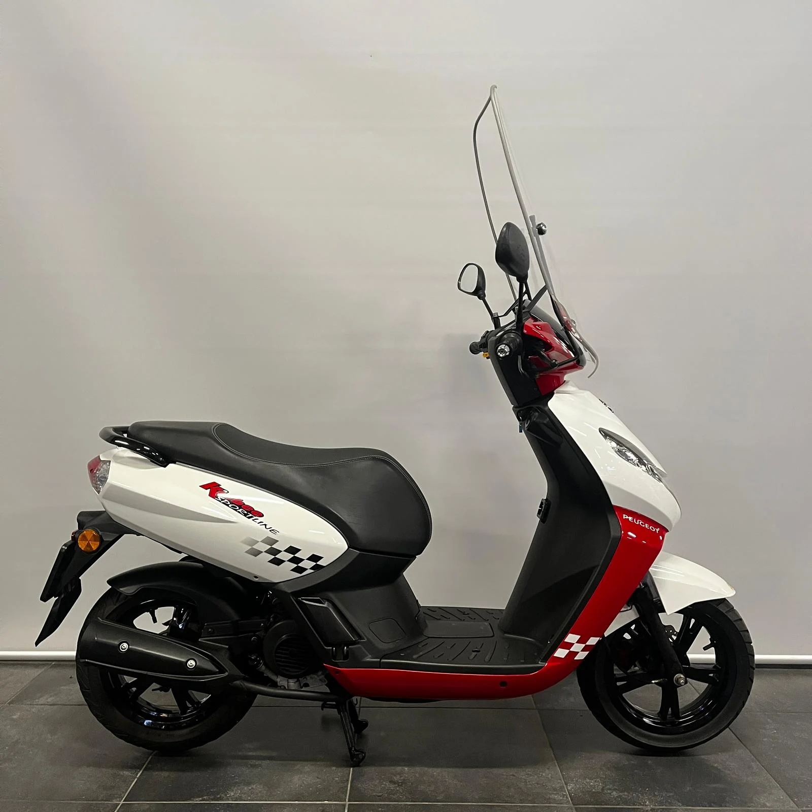 Peugeot Kisbee 25KM - Afbeelding 2