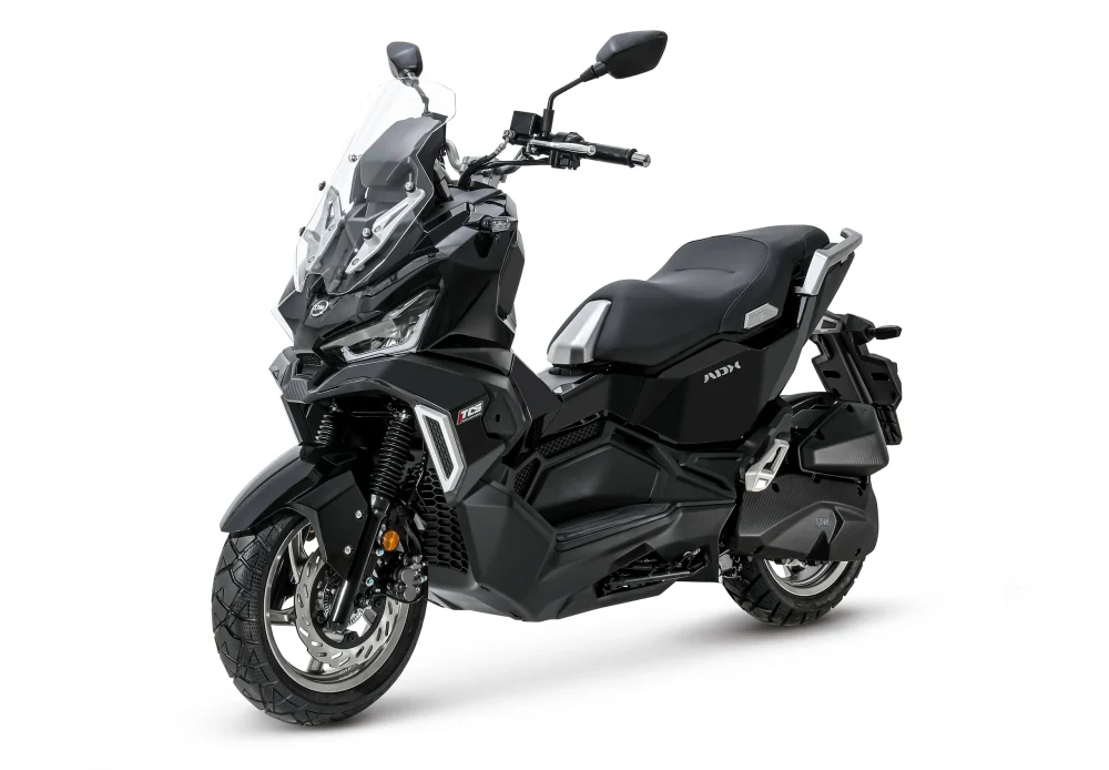 SYM ADX 125 adventure motorscooter in zwart