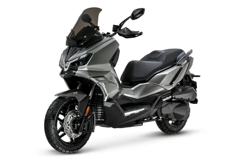 SYM ADX 300 maxi-scooter zijaanzicht