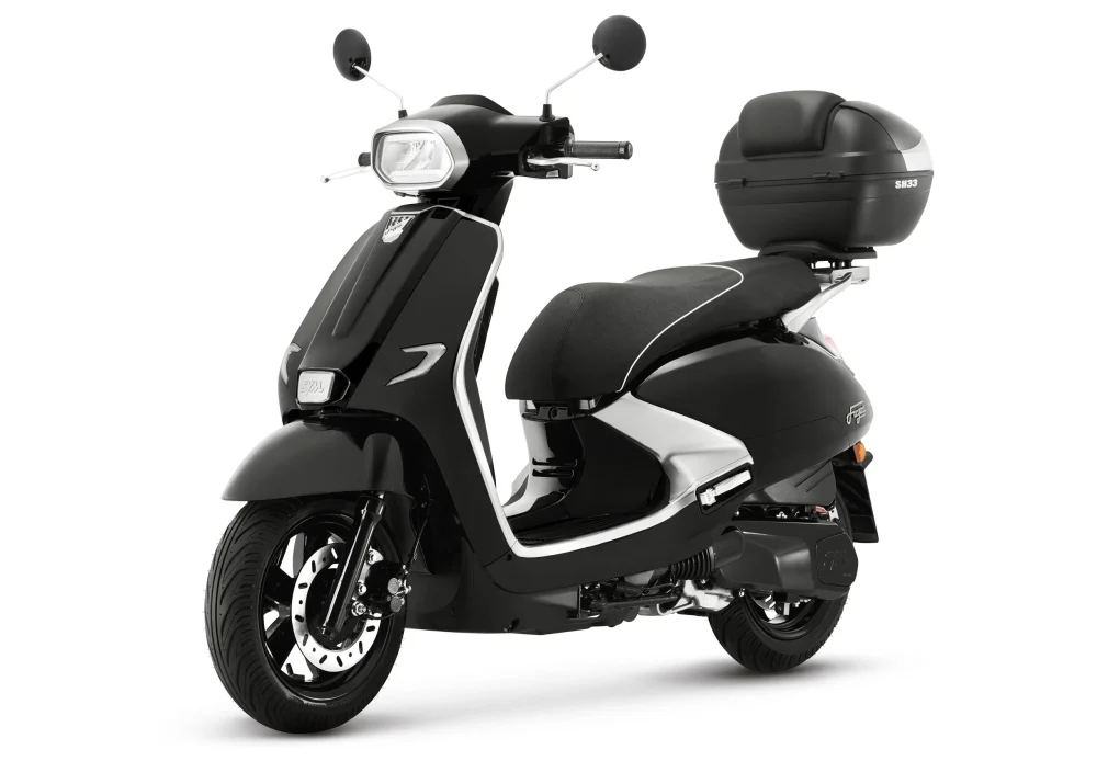 SYM Fugue 125 elegante motorscooter in Black/Silver