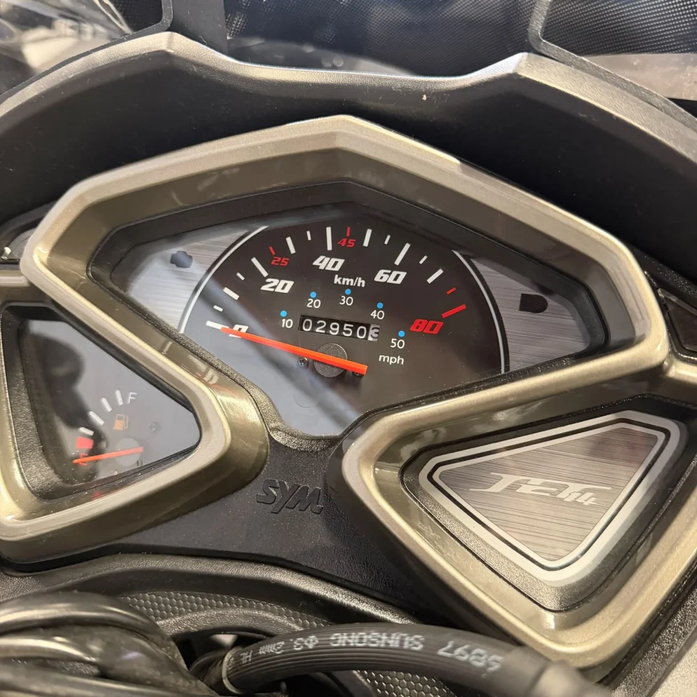 SYM Jet 14 snorscooter occasion 2024 | 2.950 km | Zo goed als nieuw - Afbeelding 4