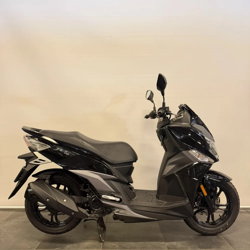 Alternative view of SYM Jet 14 snorscooter occasion 2025 | Blauw kenteken | Nog fabrieksgarantie